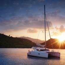 catamaranlow_m.jpg